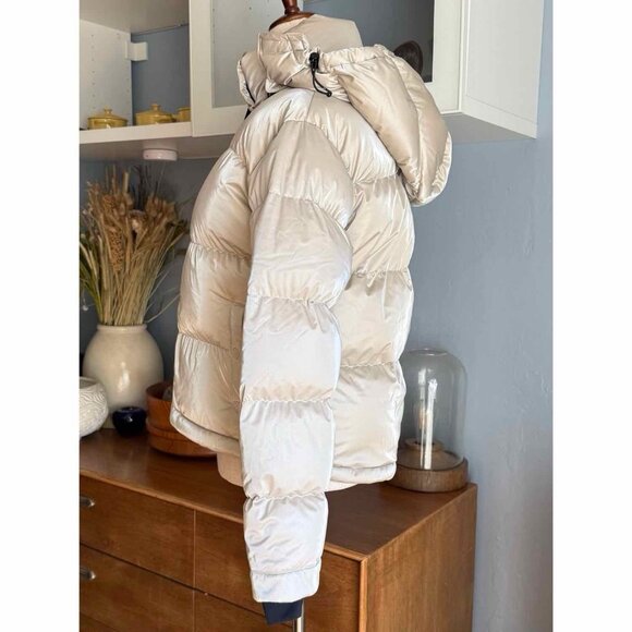 Aritzia The Super Puff Shorty Liquid Shine Birch Down Cropped Puffer Jacket XS - Picture 5 of 9